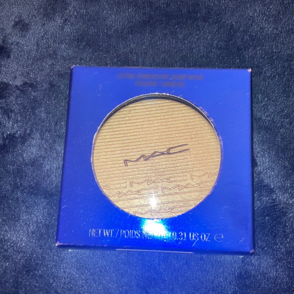 MAC EXTRA DIMENSION SKINFINISH